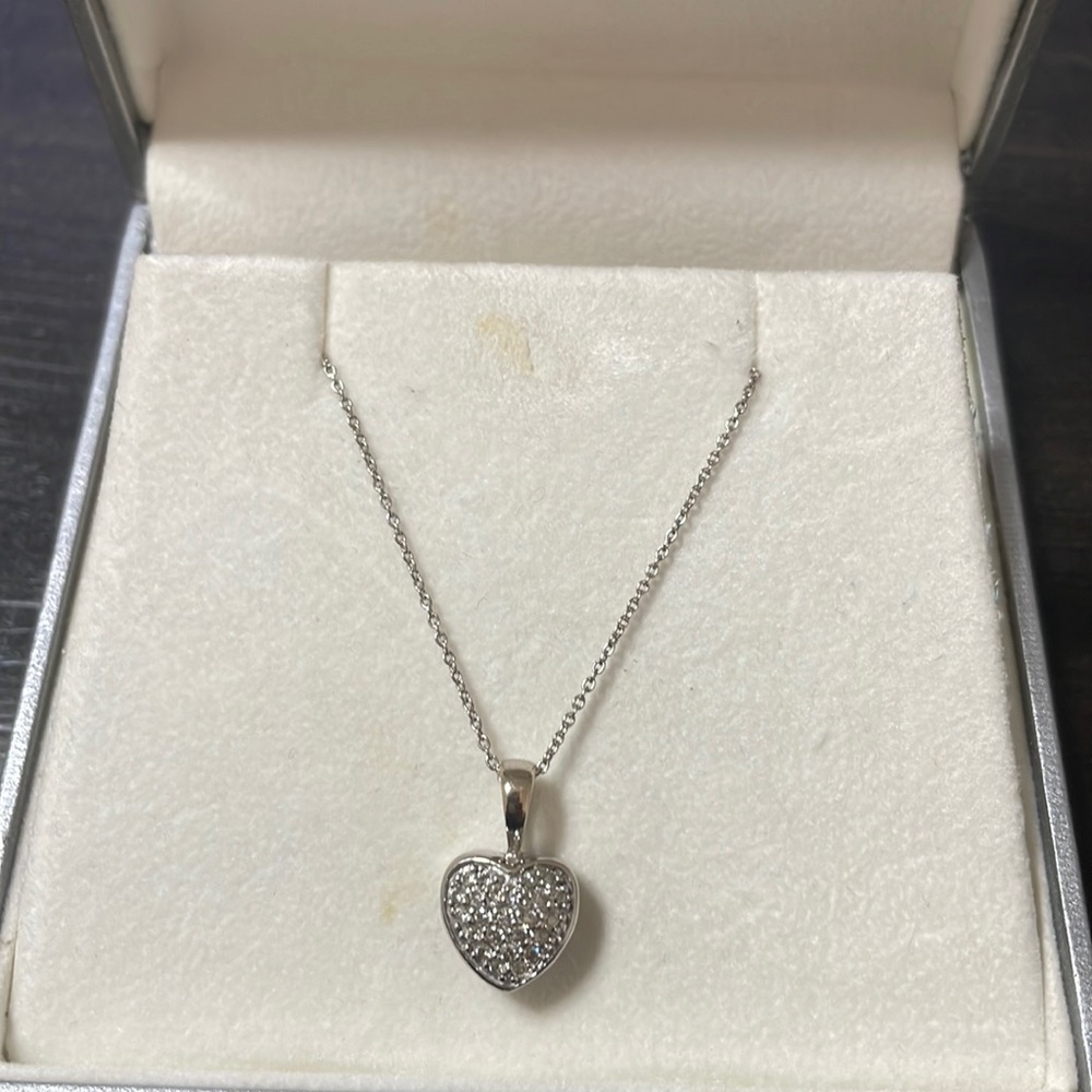 Heart shaped diamond necklace